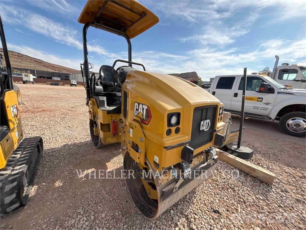 CAT CB2.5 GC Tandemwalzen