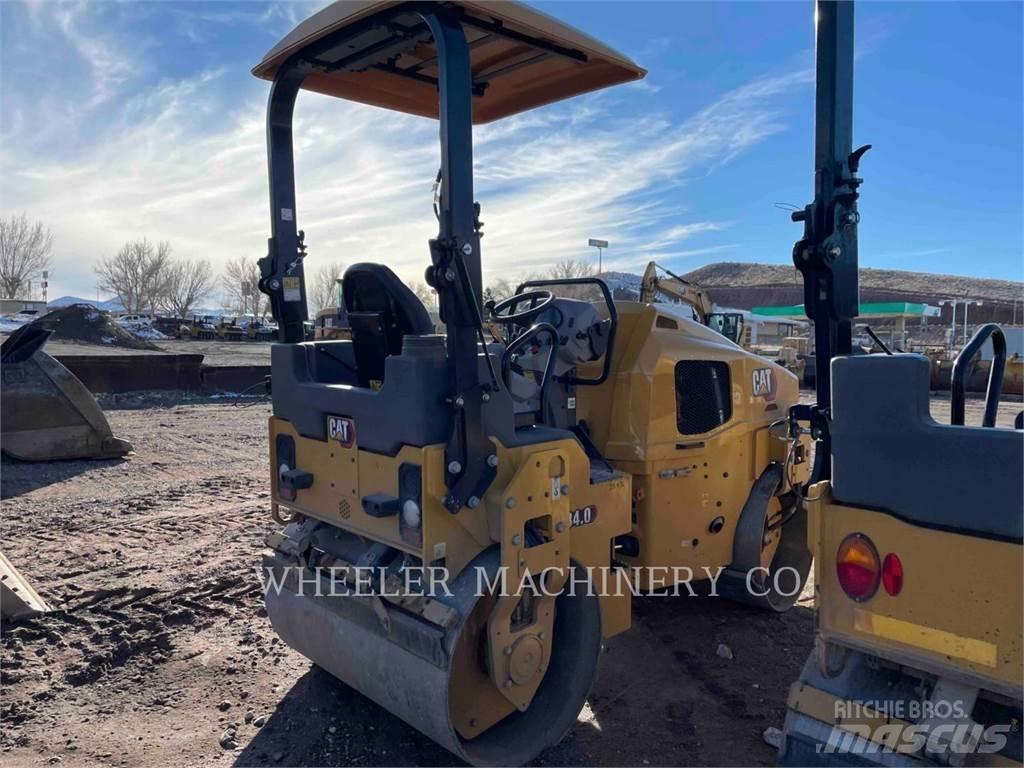 CAT CB4.0 Tandemwalzen