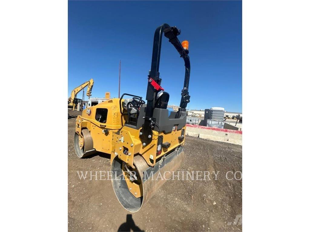 CAT CB4.4 Tandemwalzen