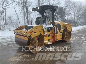 CAT CB54 XW Tandemwalzen