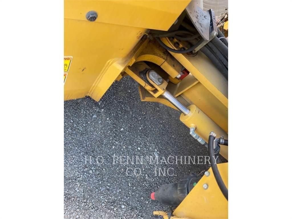 CAT CB64 Tandemwalzen
