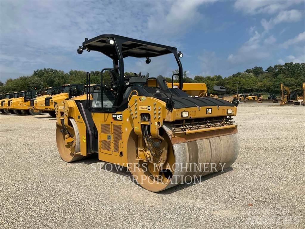 CAT CB66B Erdbauwalzen