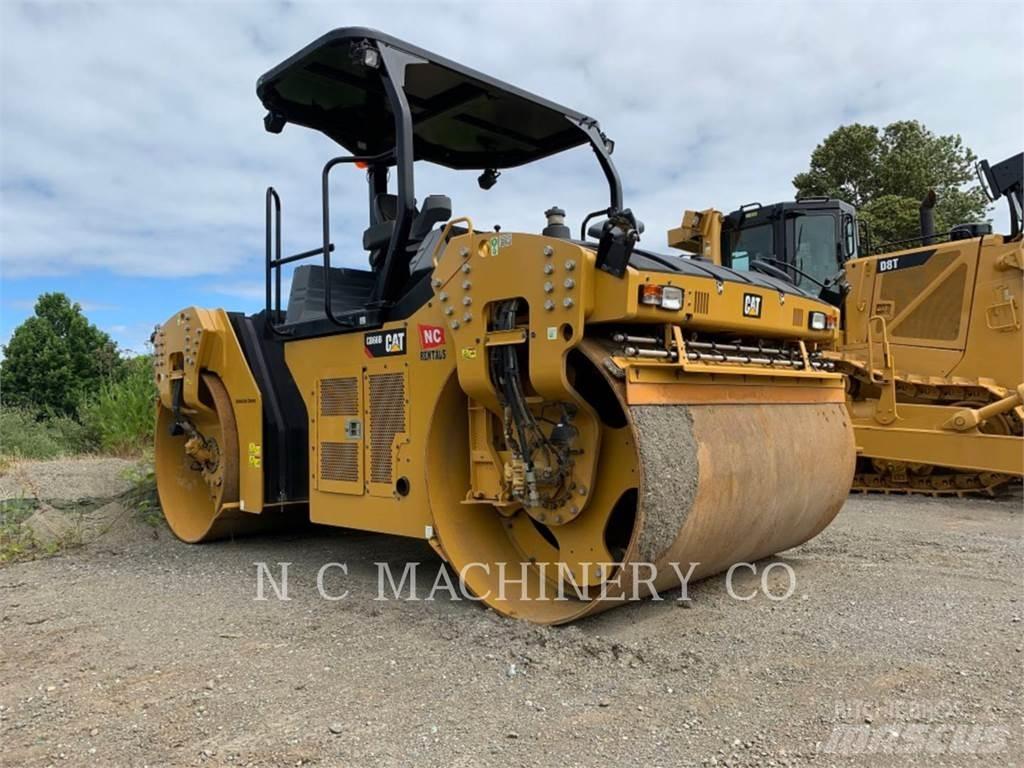 CAT CB66B Strassenfertiger