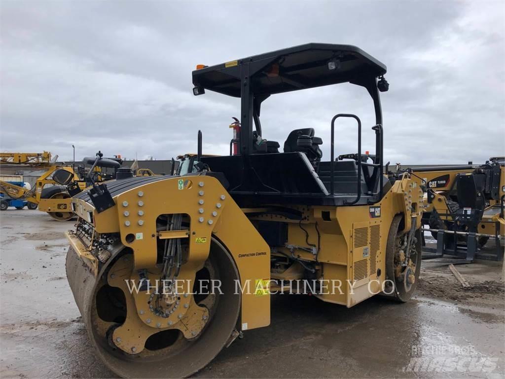CAT CB66B CW Tandemwalzen