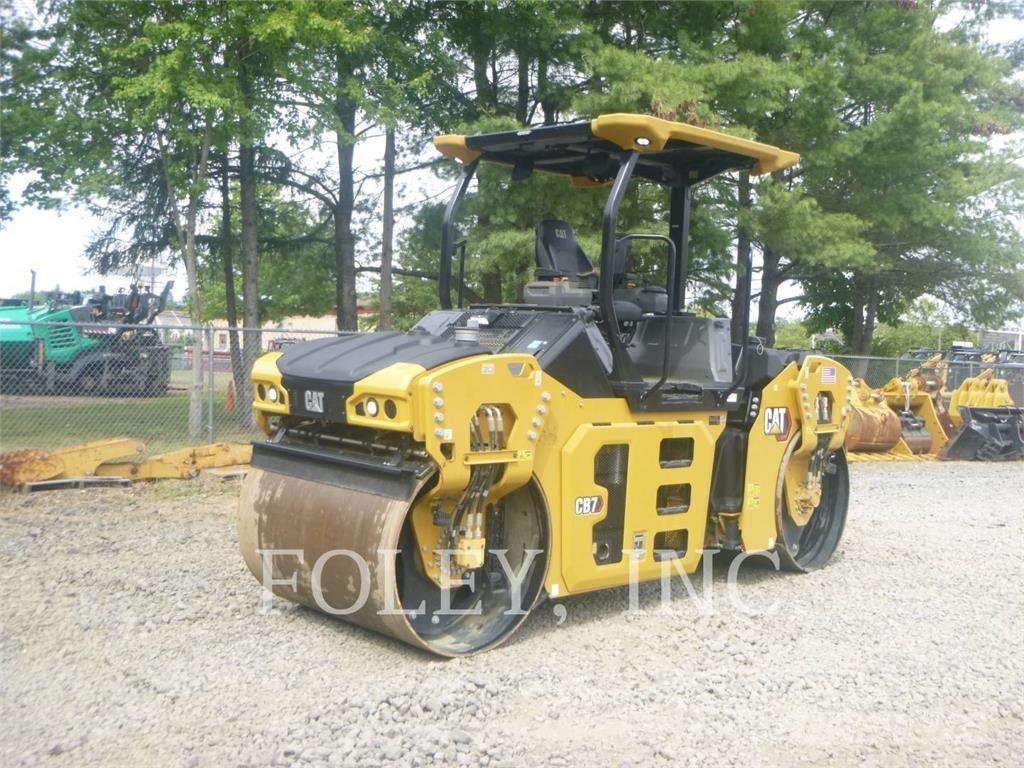CAT CB7-02 Tandemwalzen
