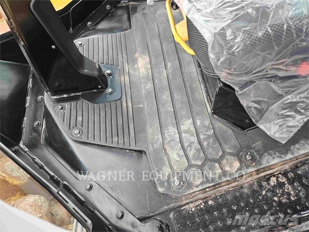 CAT CP13GC Erdbauwalzen