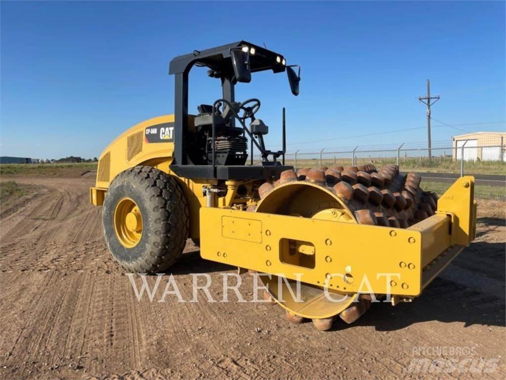 CAT CP56B Strassenfertiger
