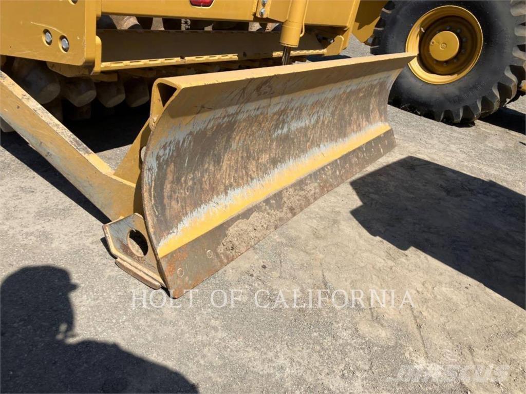 CAT CP56B Walzenzüge