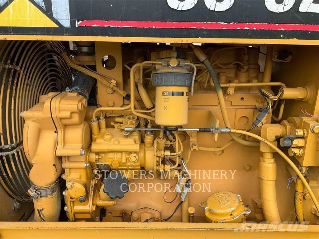 CAT CS-323C Erdbauwalzen