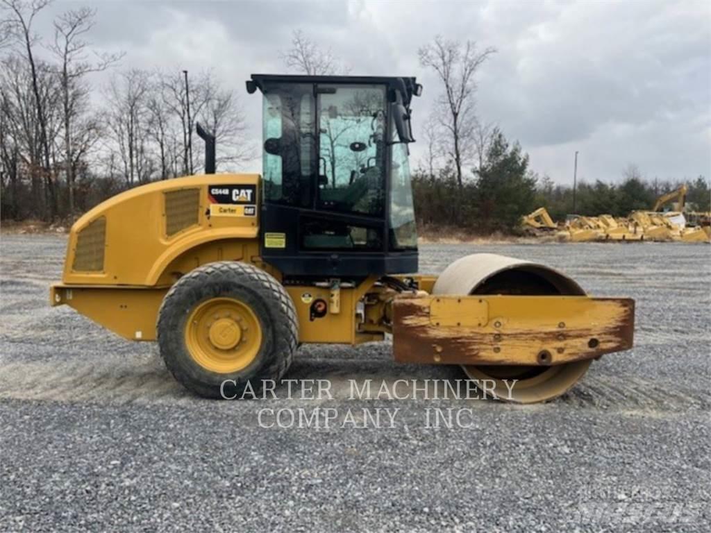 CAT CS44B Erdbauwalzen