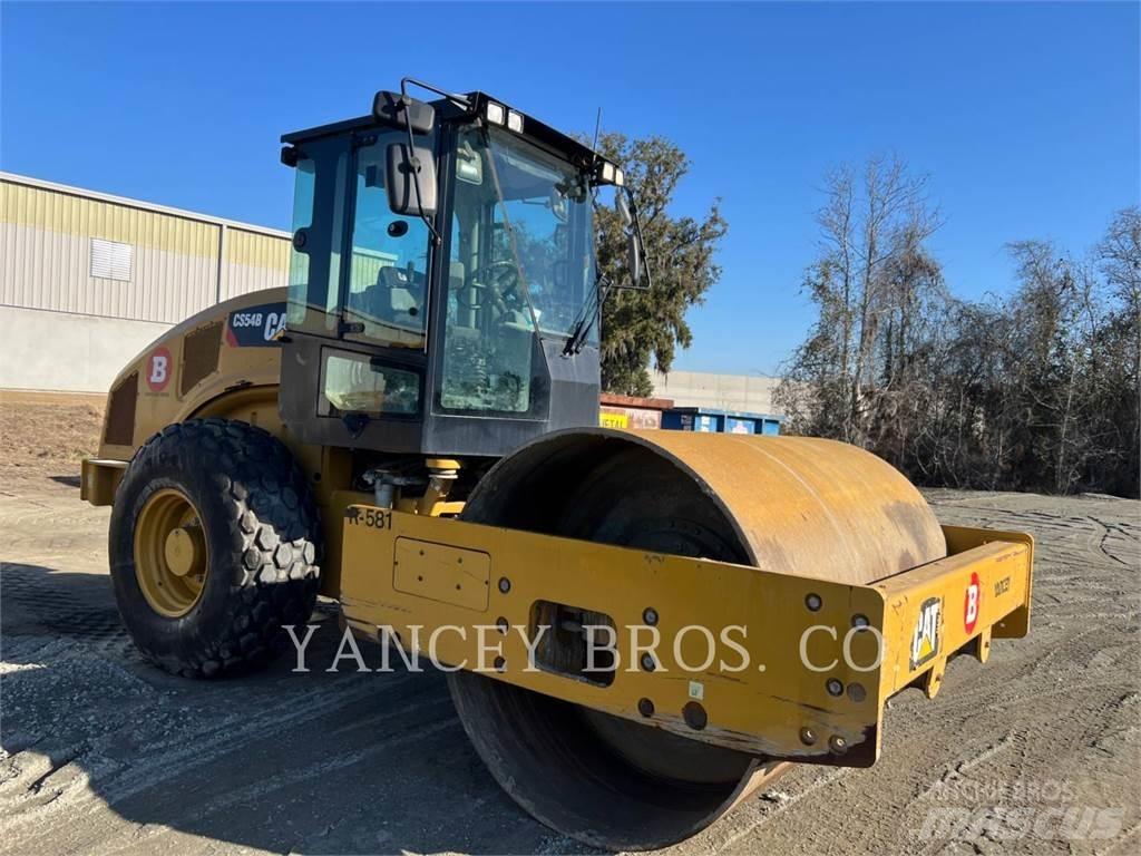 CAT CS54B Erdbauwalzen