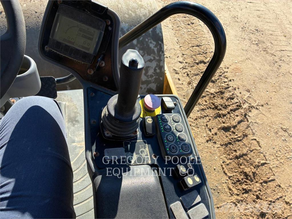 CAT CS54B Walzenzüge