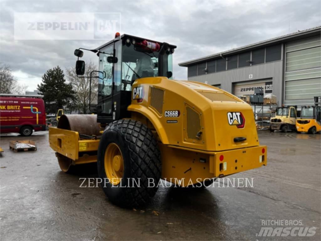 CAT CS66B Erdbauwalzen