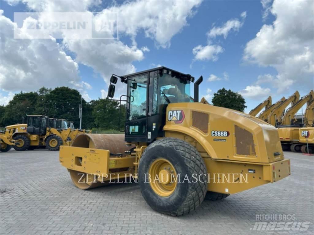 CAT CS66B Erdbauwalzen