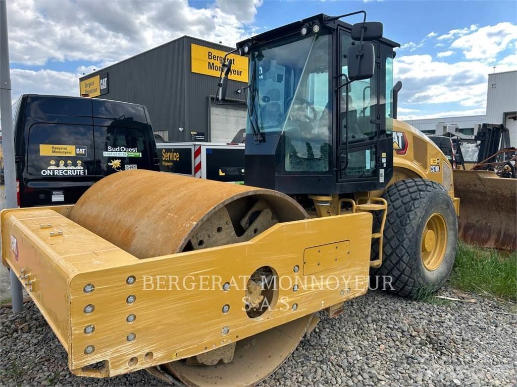 CAT CS74B 4F Erdbauwalzen