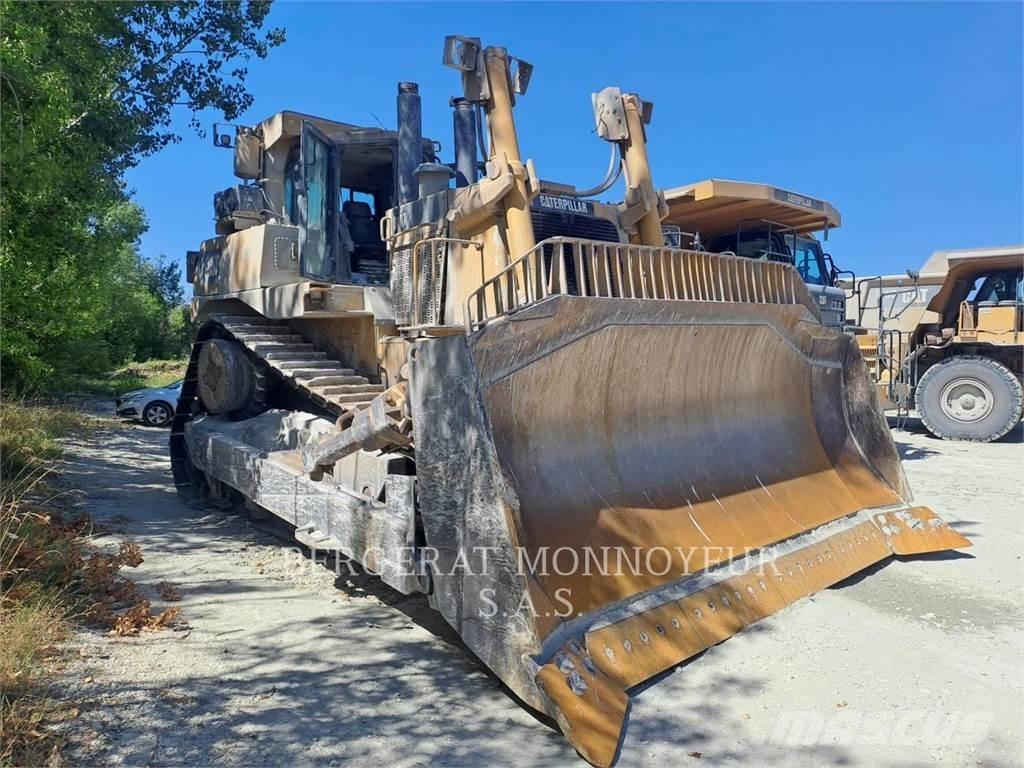 CAT D10T Bulldozer