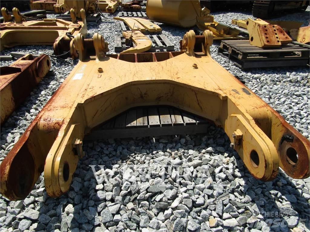 CAT D10T Aufreisser
