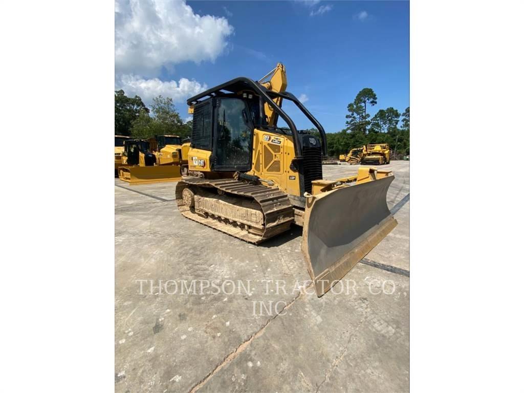 CAT D3 Bulldozer