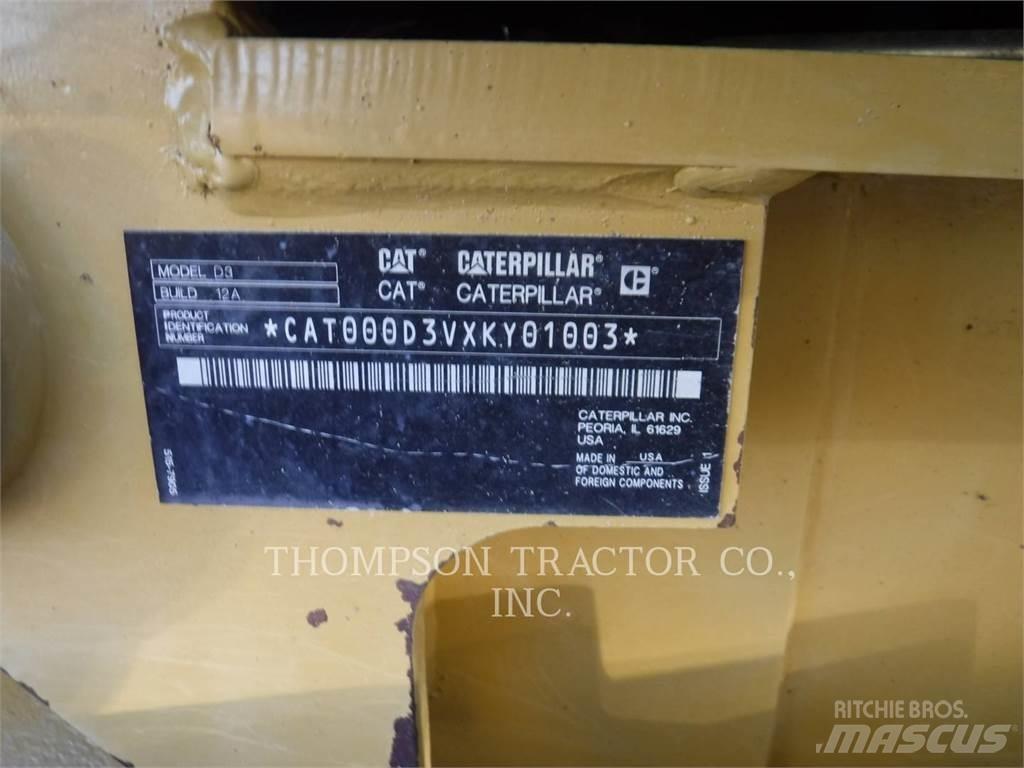 CAT D3 Bulldozer