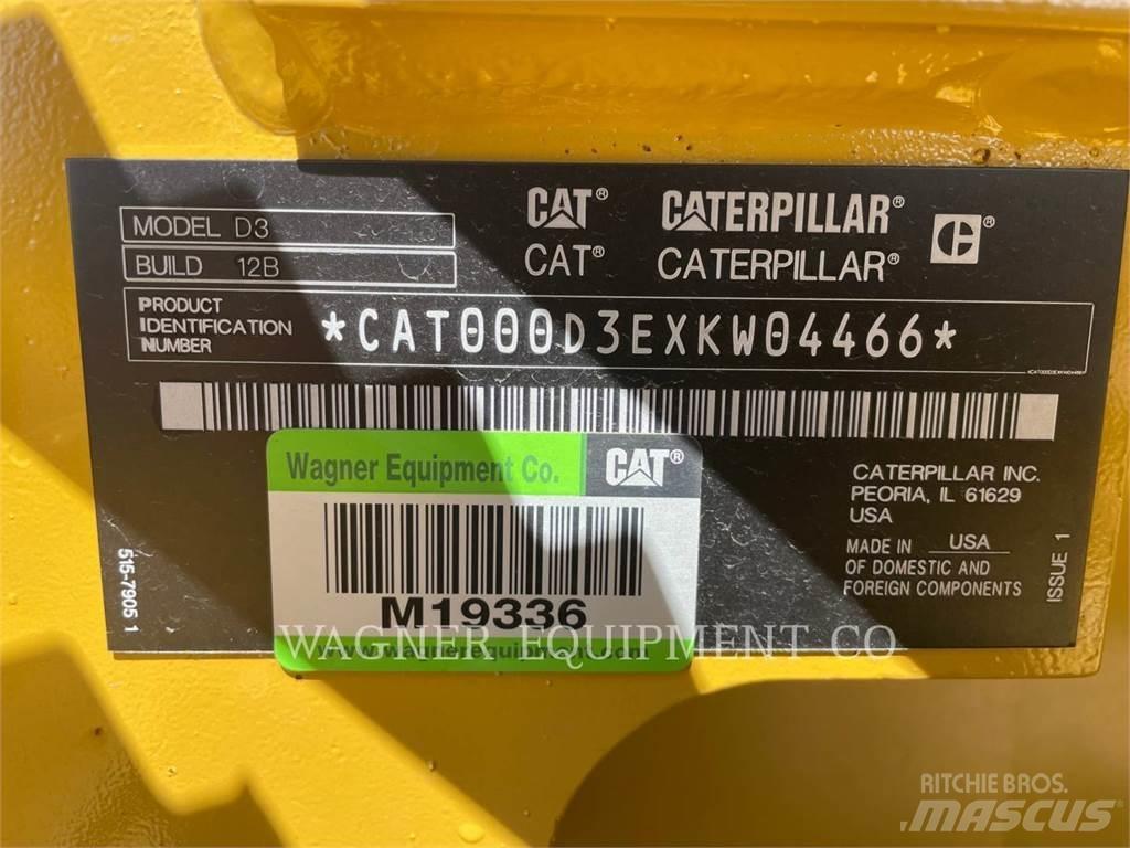 CAT D3 Bulldozer