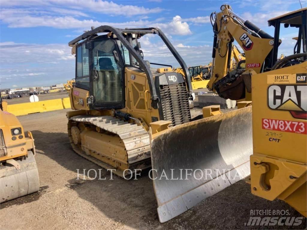 CAT D3 Bulldozer