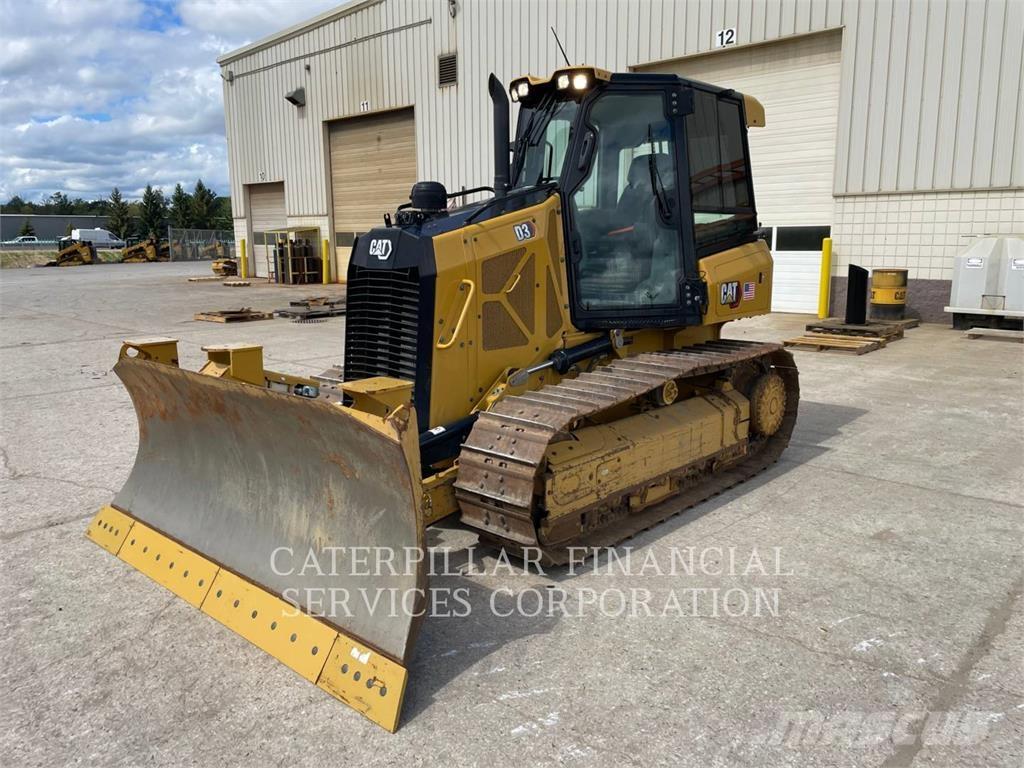 CAT D3 Bulldozer