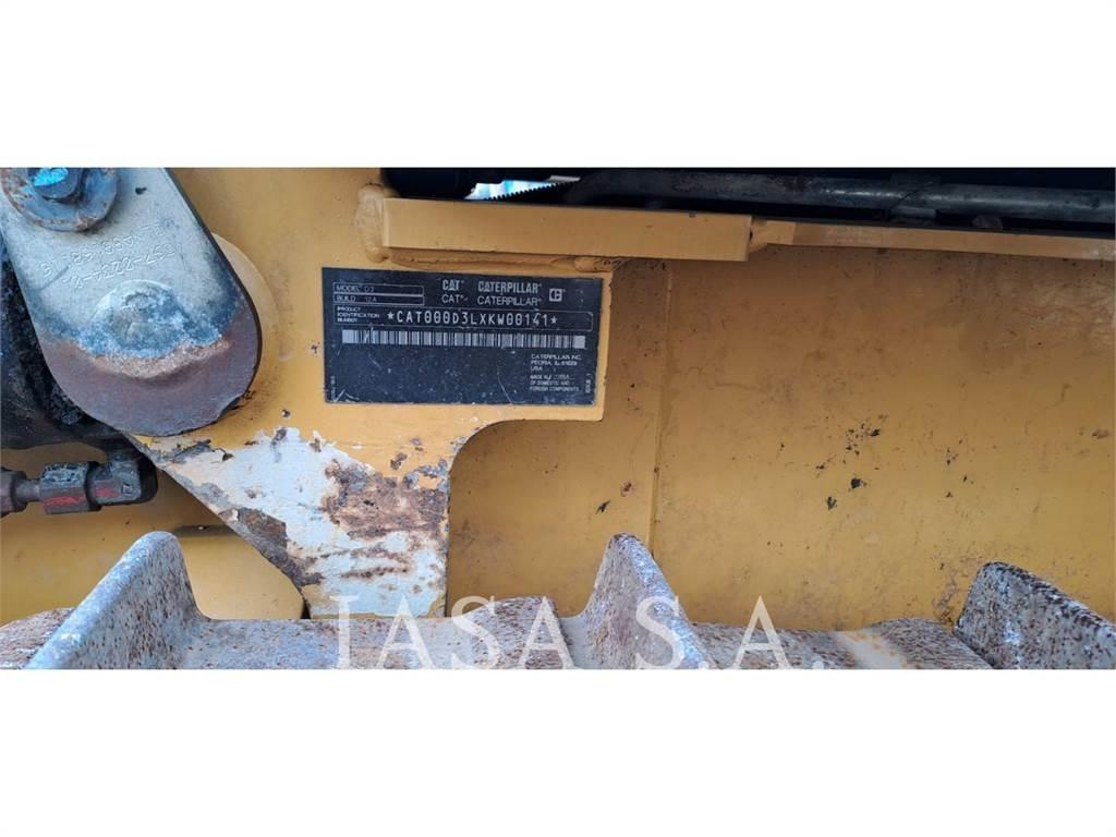 CAT D3-12 Bulldozer