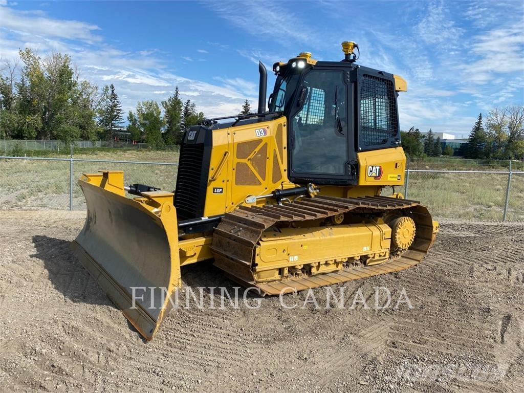 CAT D3-12 Bulldozer