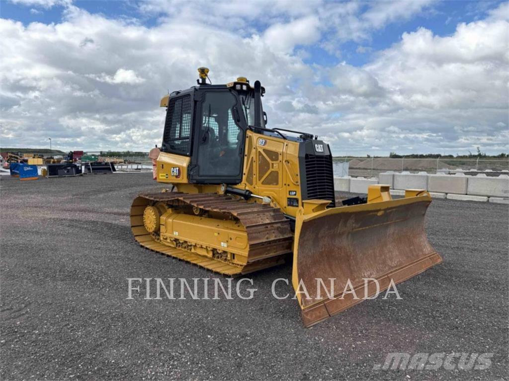 CAT D3-12 Bulldozer