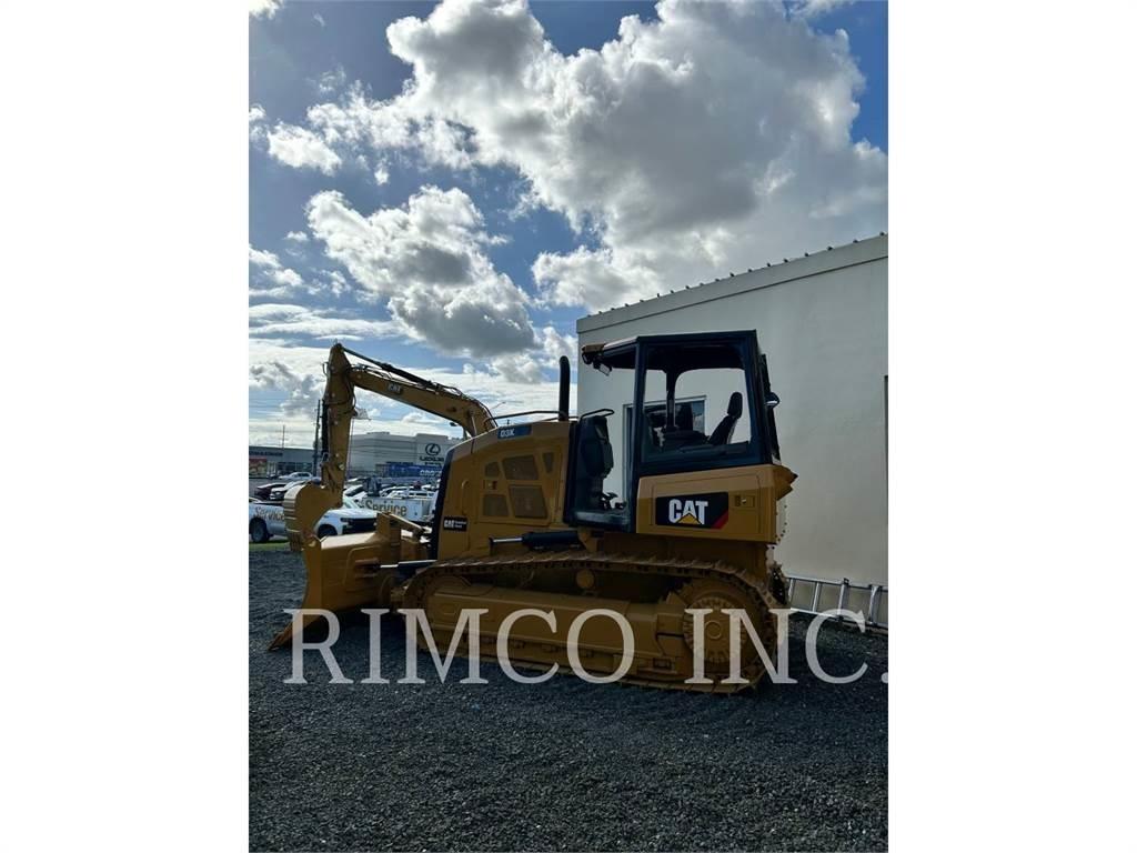 CAT D3K2XL Bulldozer