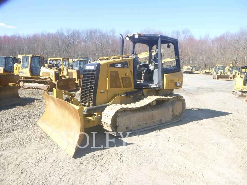 CAT D3K2XL Bulldozer