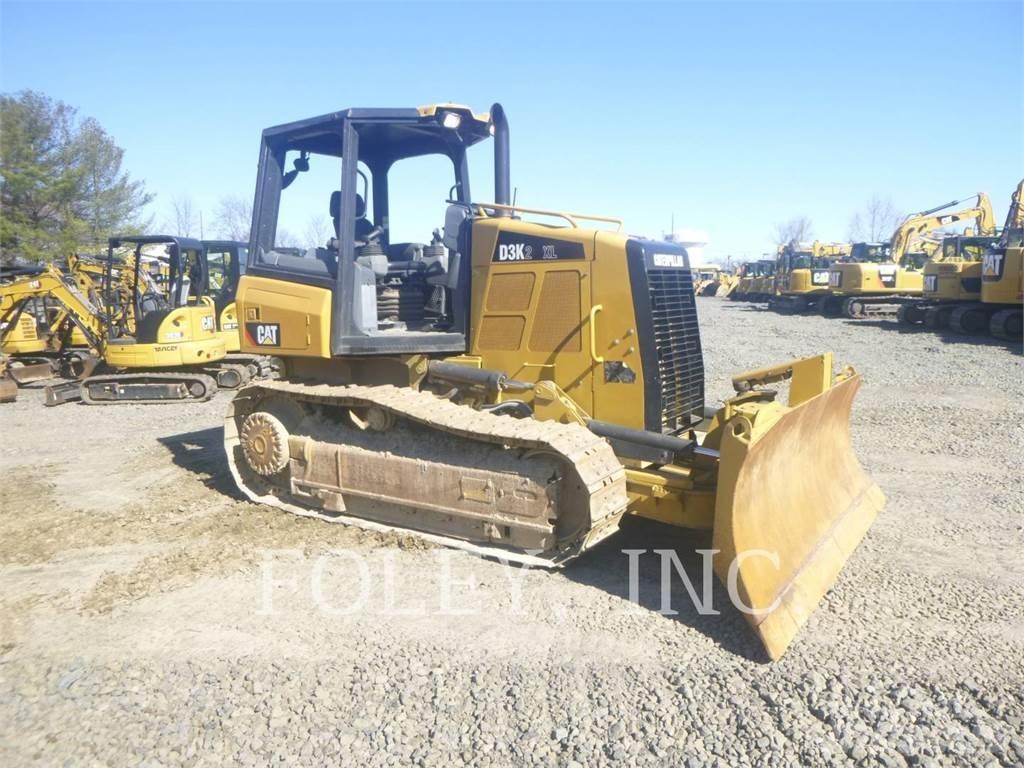 CAT D3K2XL Bulldozer