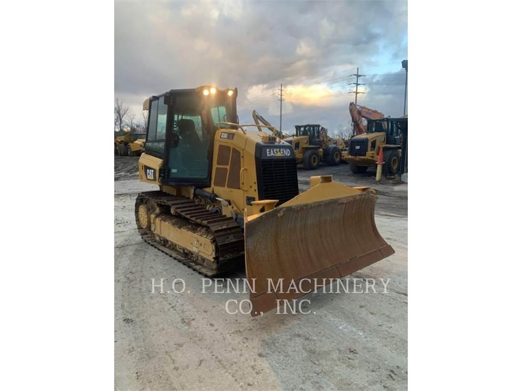 CAT D3K2XL Bulldozer