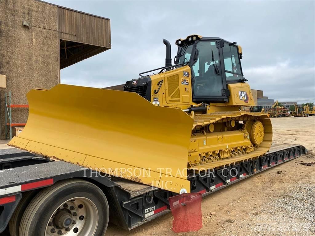 CAT D4 Bulldozer