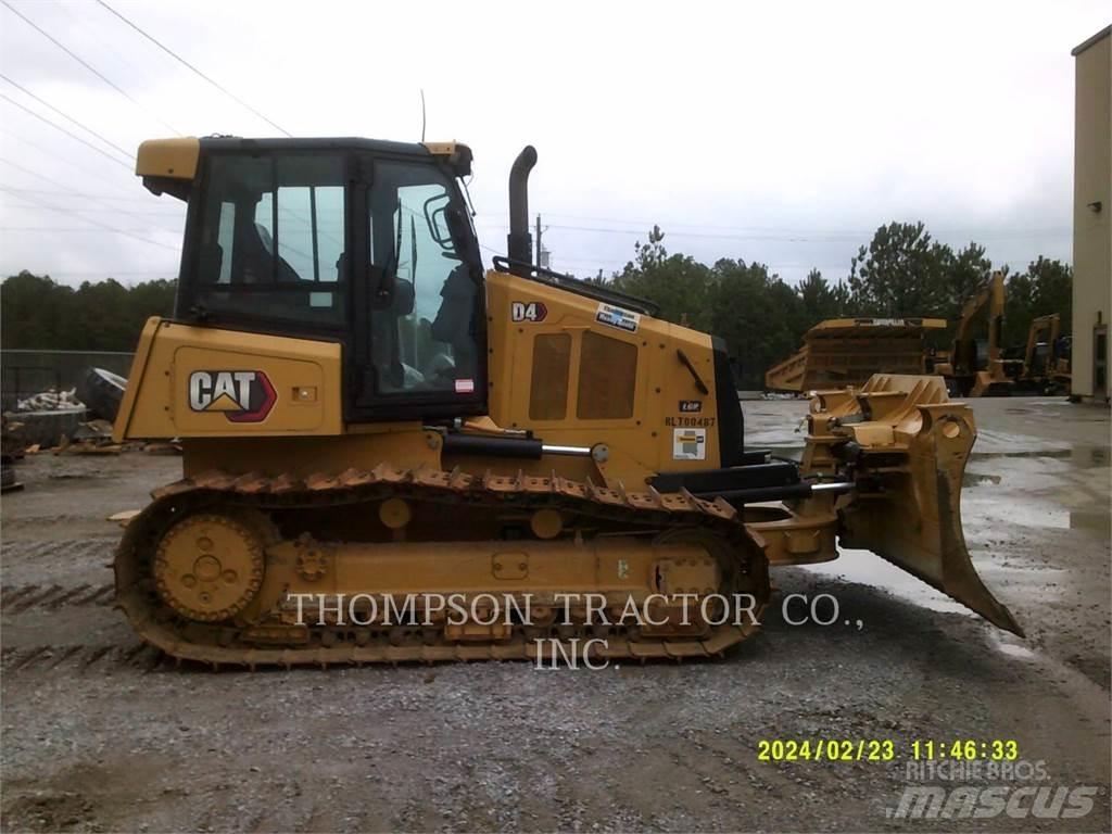 CAT D4 Bulldozer