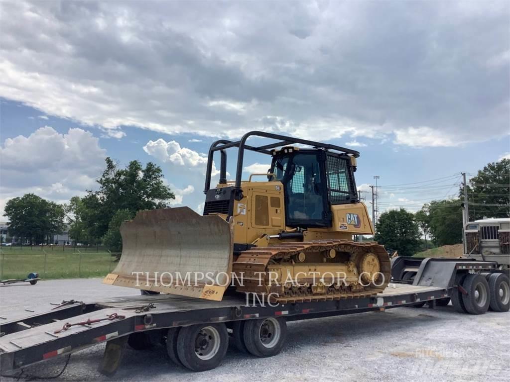 CAT D4 Bulldozer