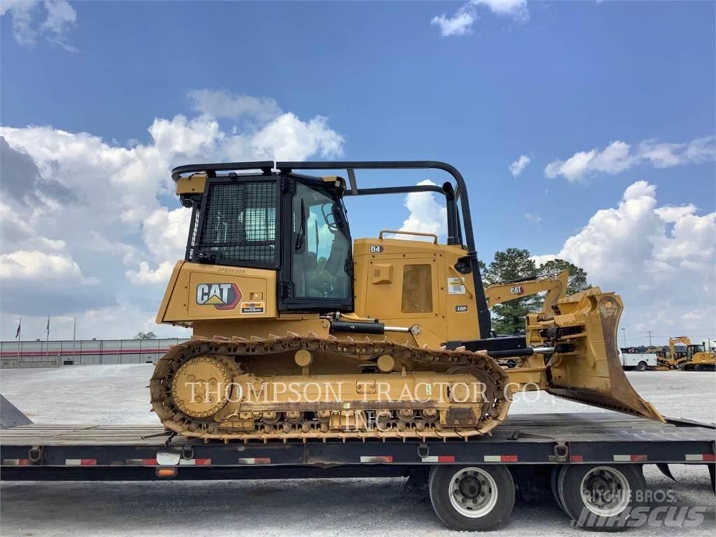 CAT D4 Bulldozer