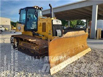 CAT D4 Bulldozer