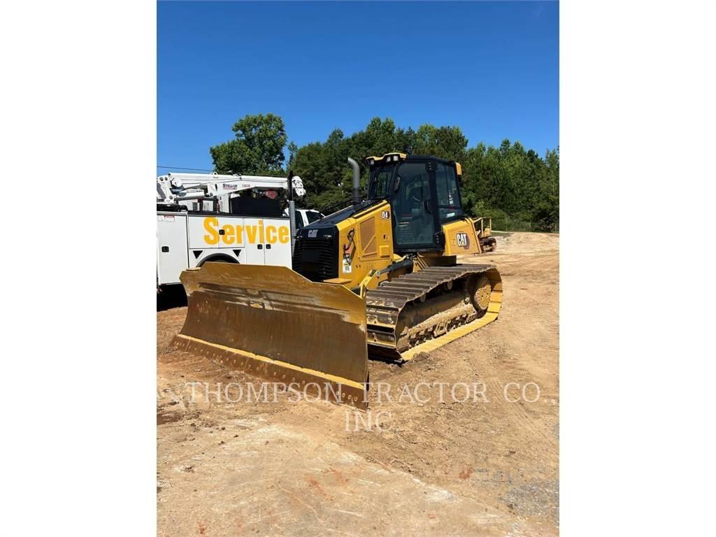 CAT D4 Bulldozer