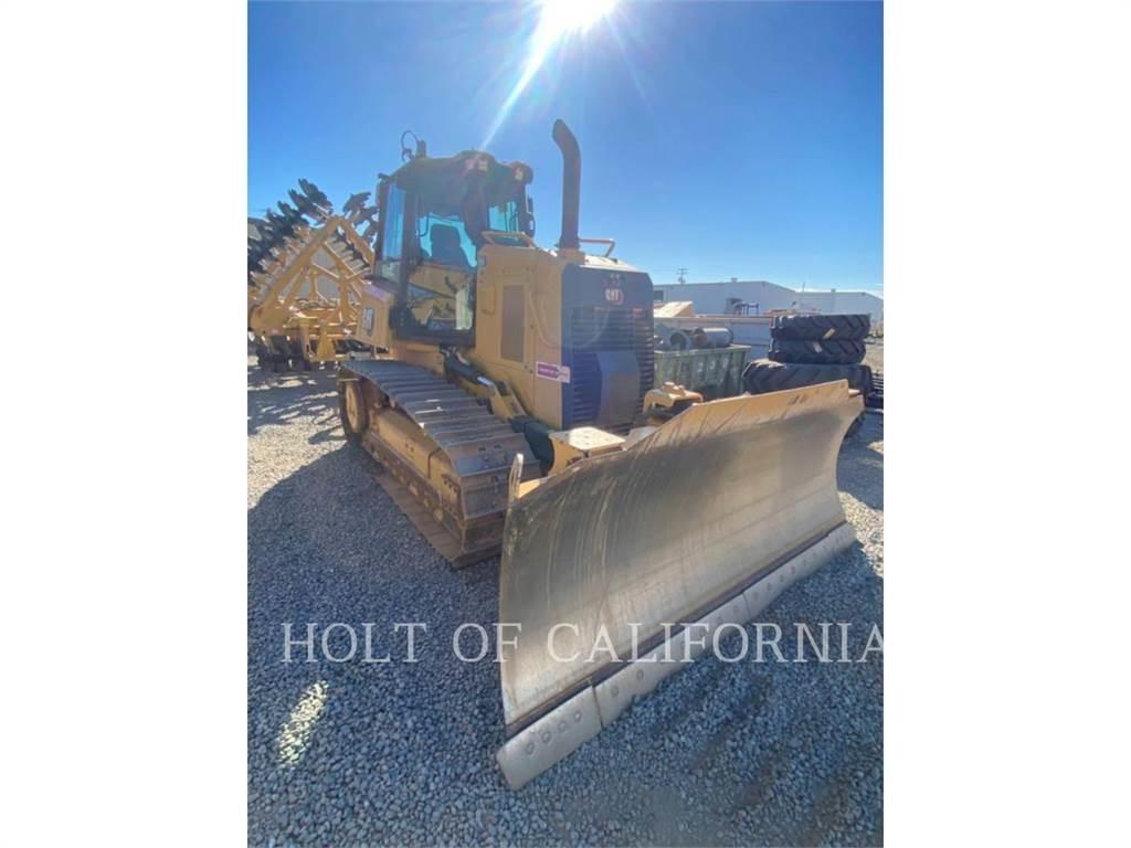 CAT D4 Bulldozer