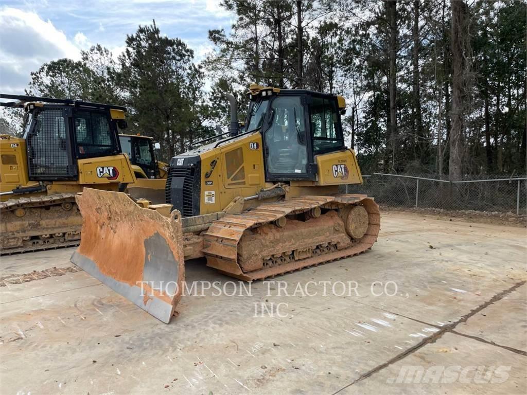 CAT D4 Bulldozer