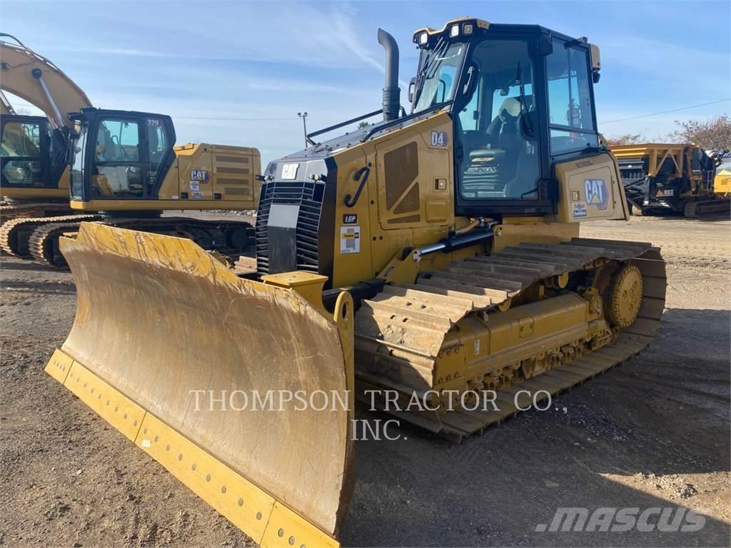 CAT D4 Bulldozer