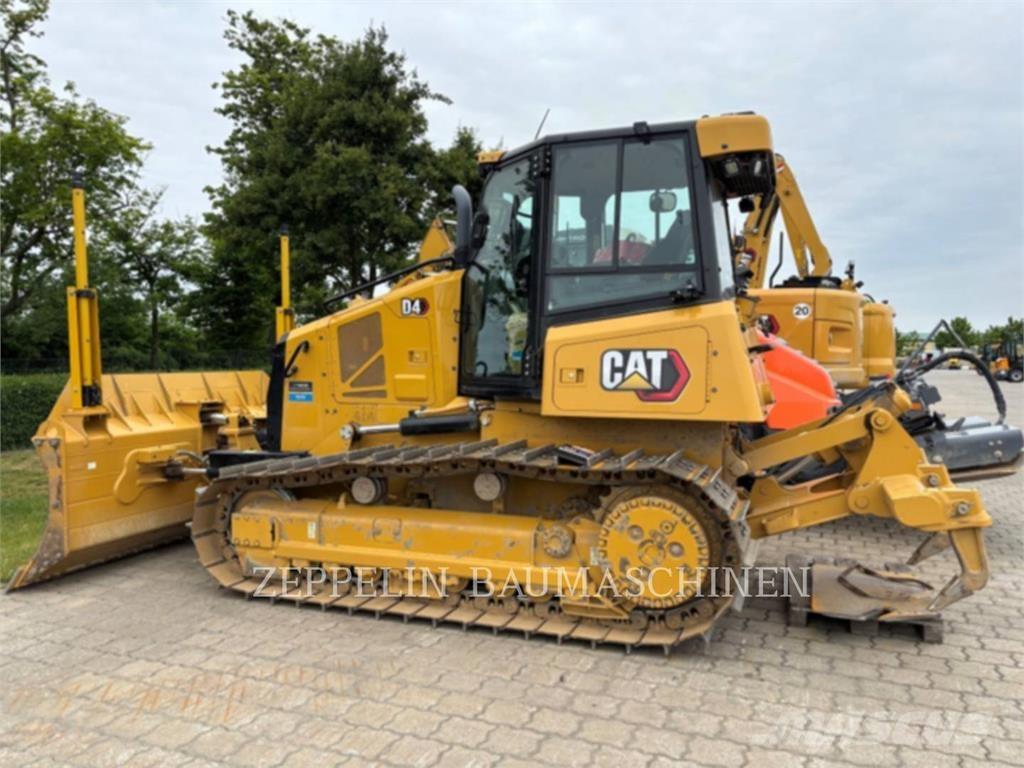 CAT D4-16A Bulldozer