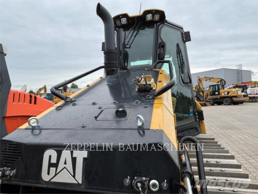 CAT D4-16A Bulldozer
