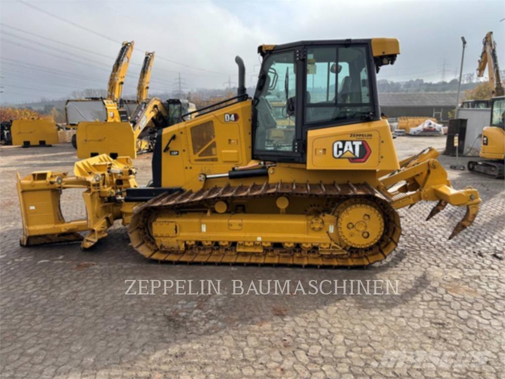 CAT D4-16A Bulldozer
