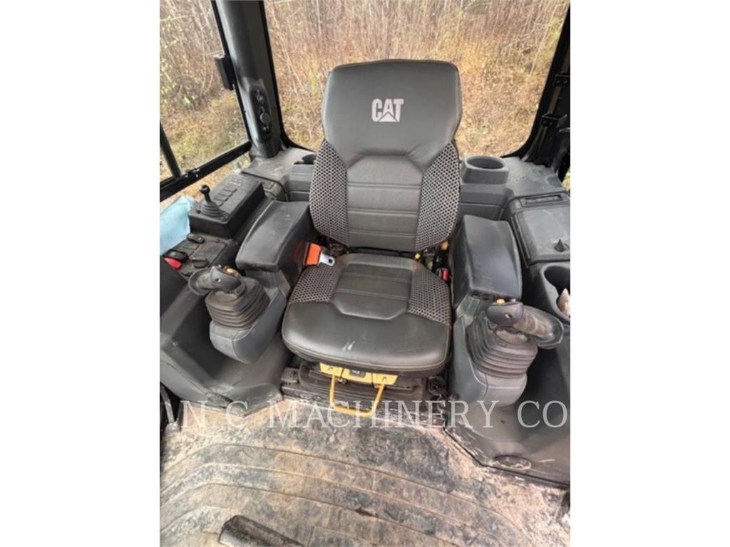 CAT D4 LGPVPAT Bulldozer