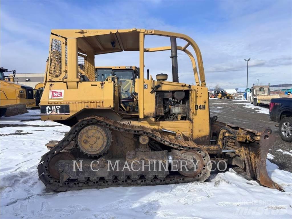 CAT D4H Bulldozer