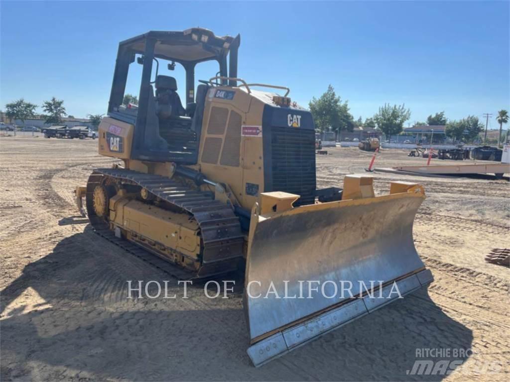 CAT D4K Bulldozer
