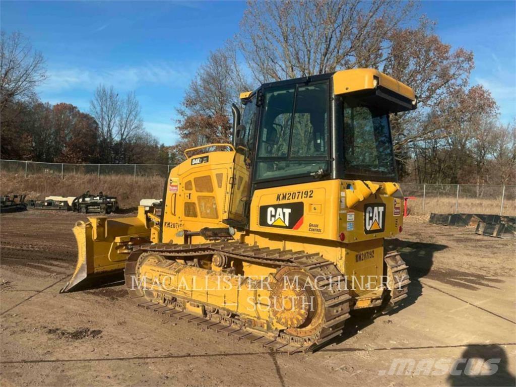 CAT D4K2XL Bulldozer