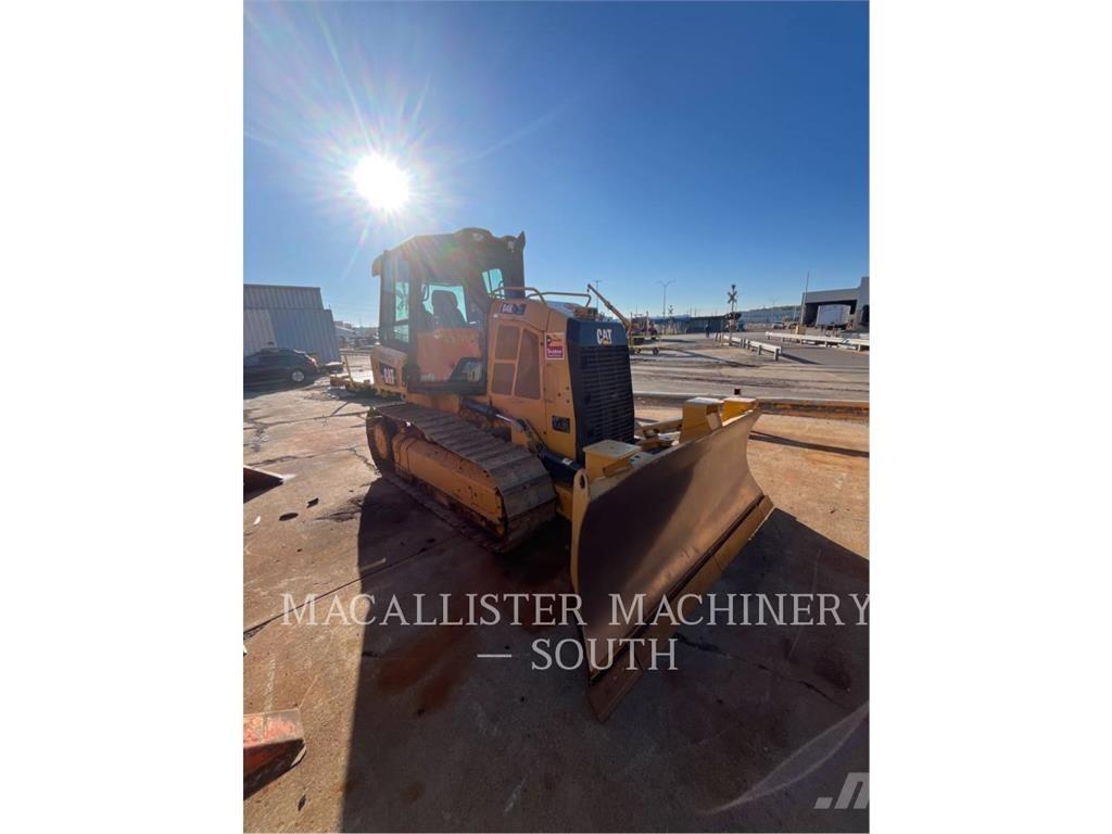 CAT D4K2XL Bulldozer